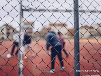 Das Spiel wurde entwickelt, um persönliche und soziale Kompetenzen zu fördern. Symbolfoto: iStock/South Agency